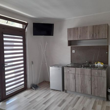 Guest Rooms Ider 사파레바바냐 외부 사진