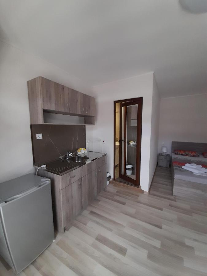 Guest Rooms Ider 사파레바바냐 외부 사진