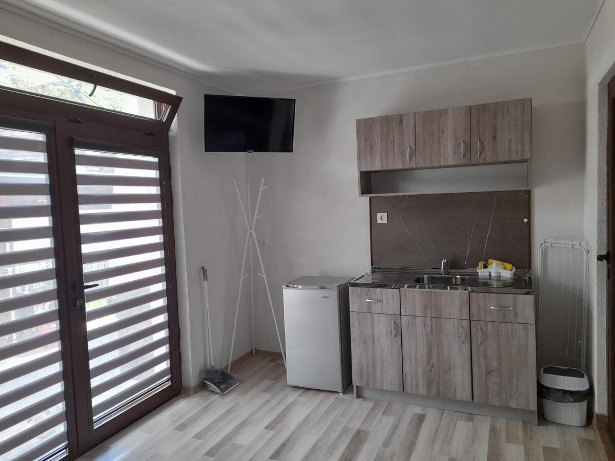 Guest Rooms Ider 사파레바바냐 외부 사진