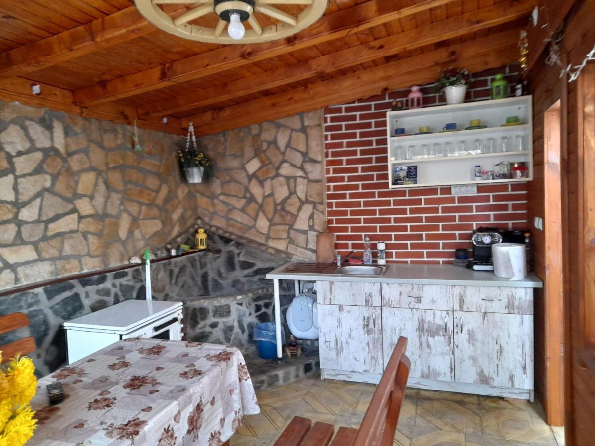 Guest Rooms Ider 사파레바바냐 외부 사진