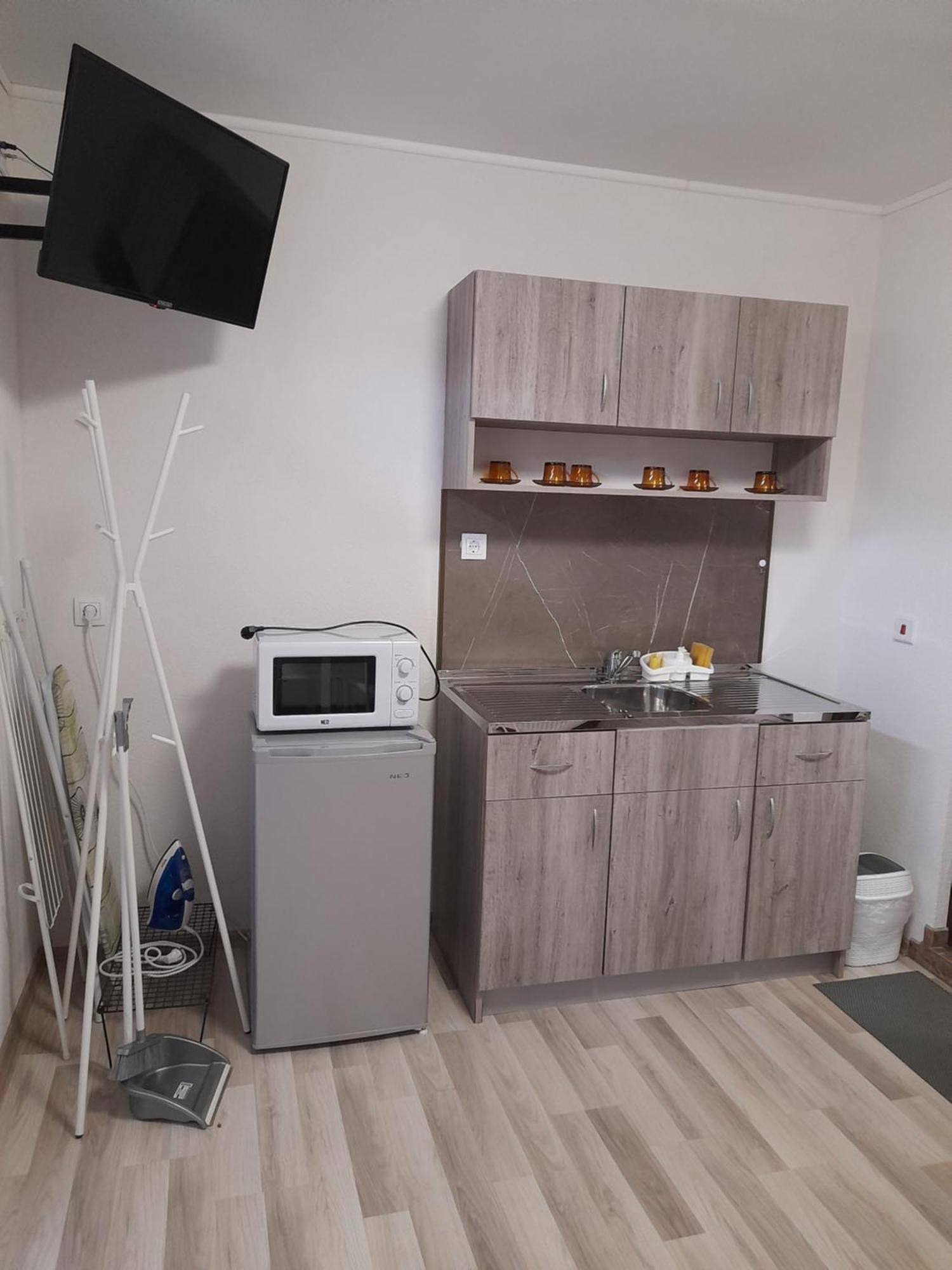 Guest Rooms Ider 사파레바바냐 외부 사진