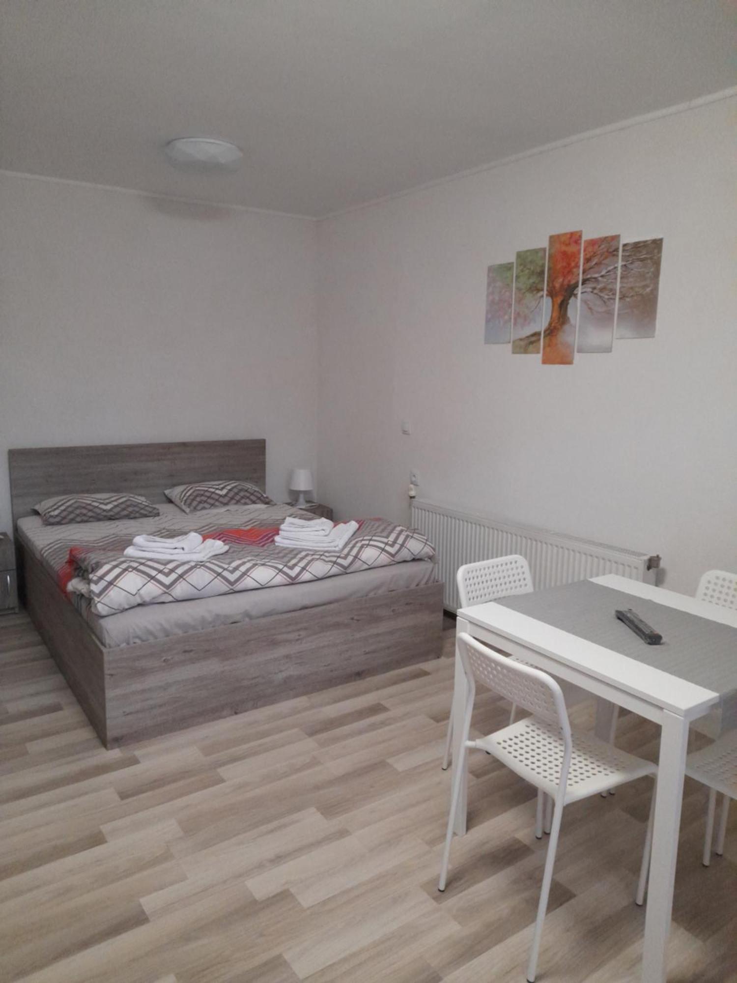 Guest Rooms Ider 사파레바바냐 외부 사진