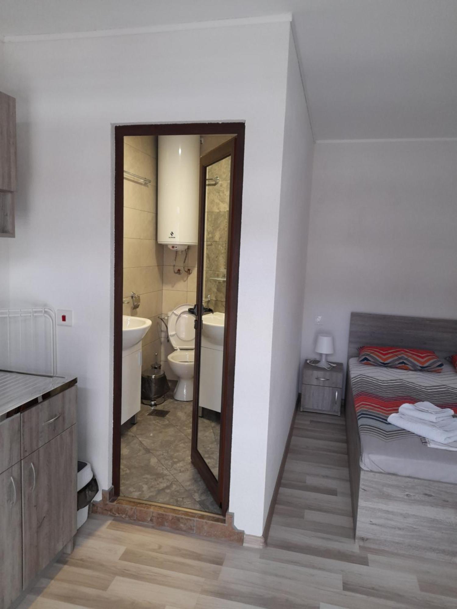 Guest Rooms Ider 사파레바바냐 외부 사진