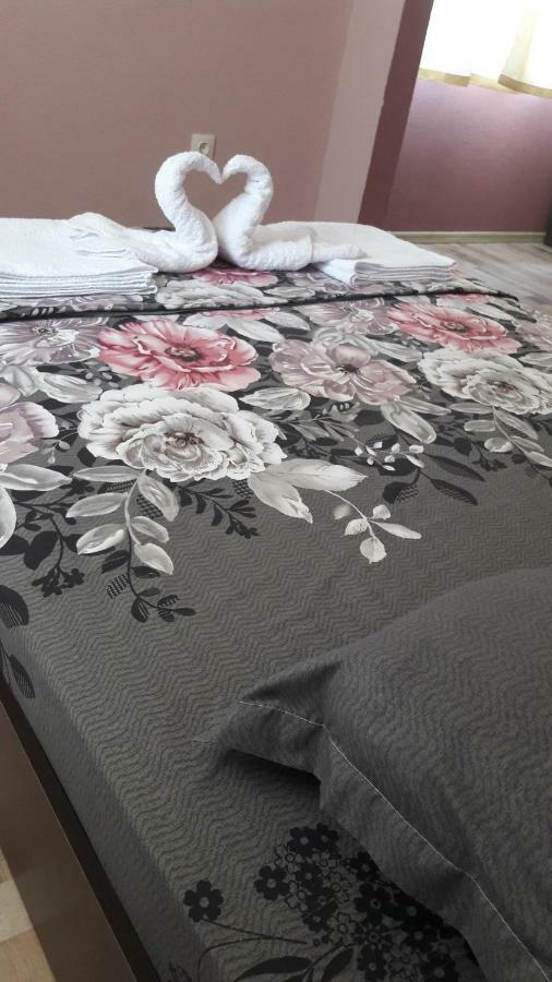 Guest Rooms Ider 사파레바바냐 외부 사진