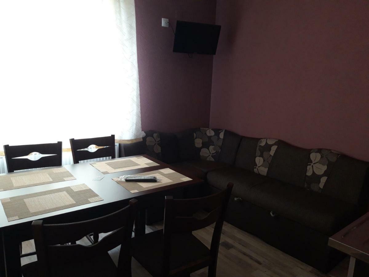 Guest Rooms Ider 사파레바바냐 외부 사진